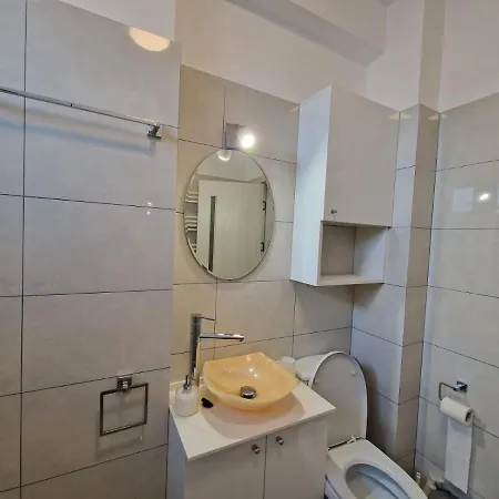 Felix D12 * Năvodari